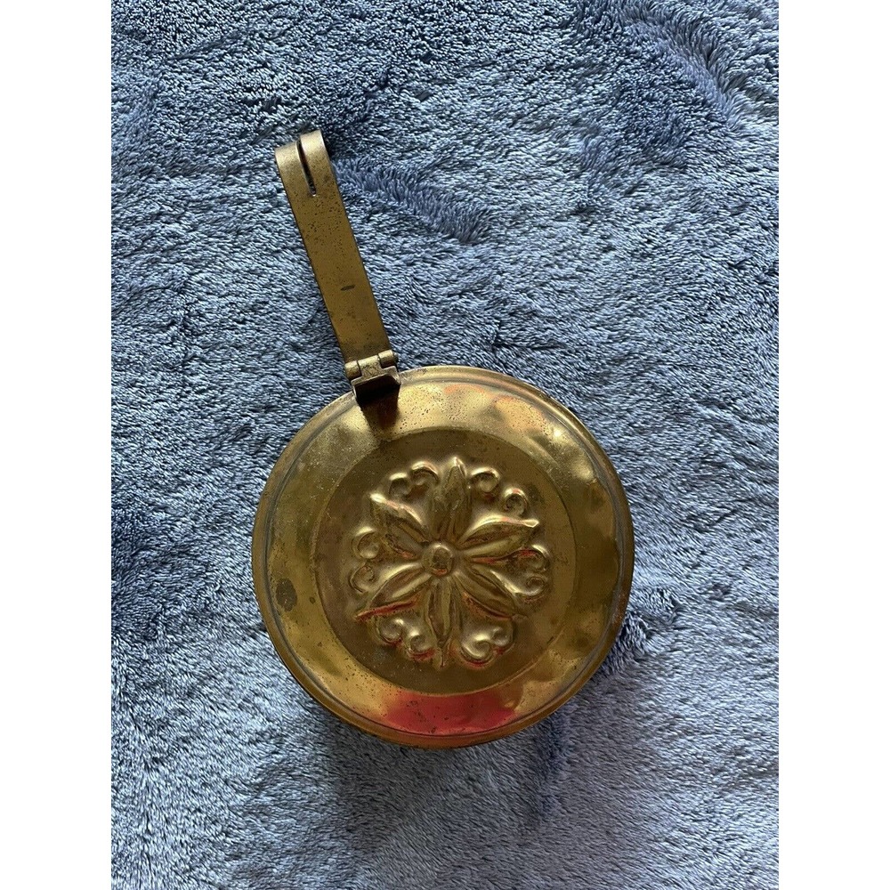 Antique Primitive Brass, Copper And Iron Bed Warmer With Hand Forged Iron Handle